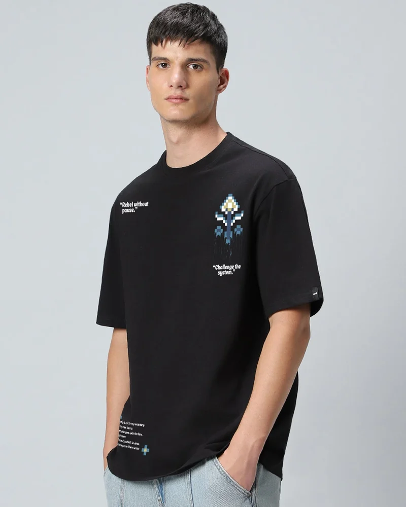 بيواكوف تيشيرت رجالي كبير بطبعة جرافيك أسود فاحم